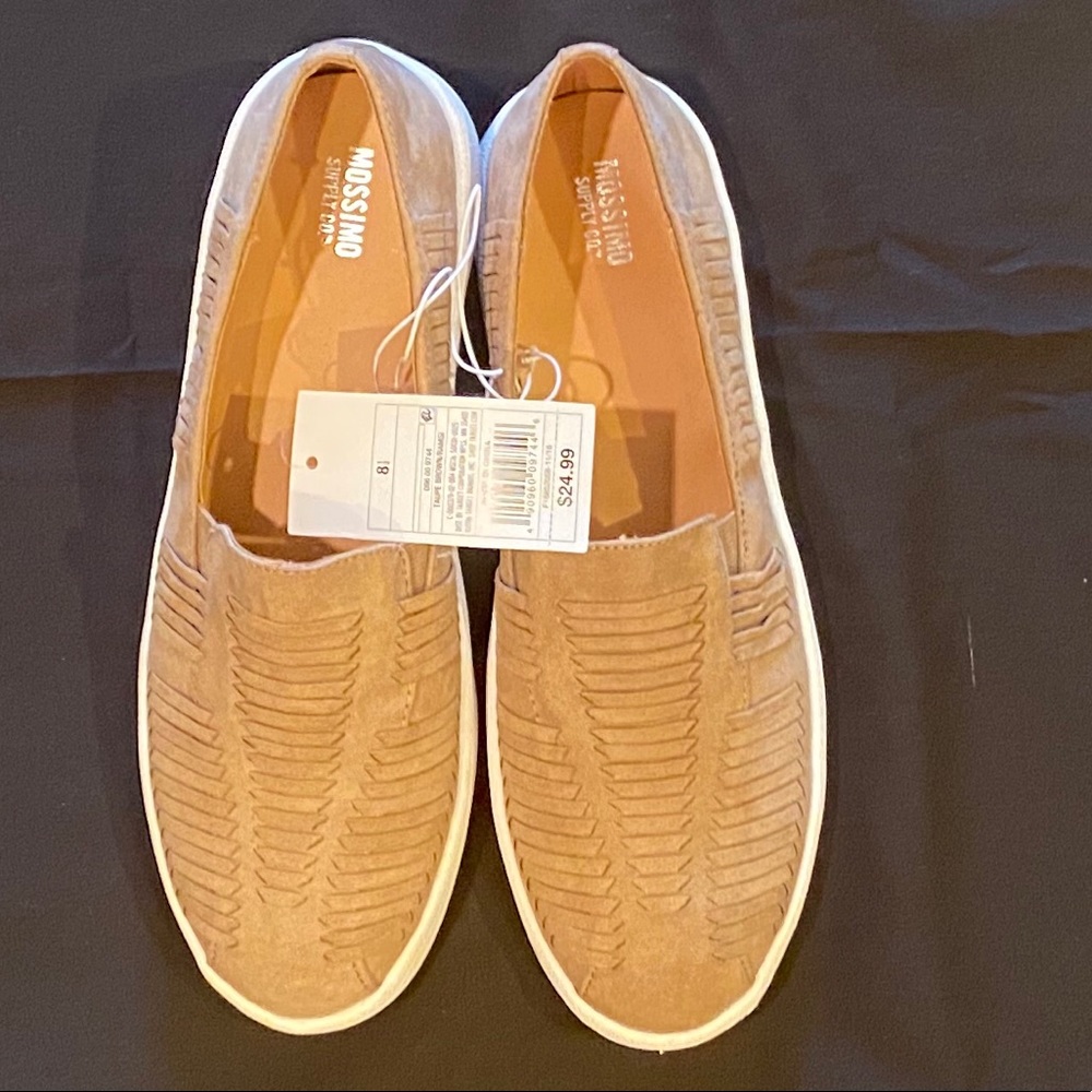 NWT Mossimo Huarache Style Sneakers